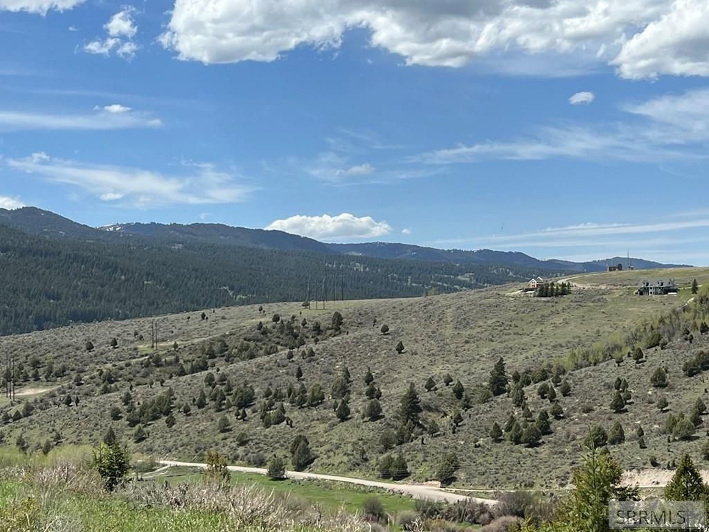 Image 5 of property listing at L31&32 Cutthroat Run, Irwin, ID 83428