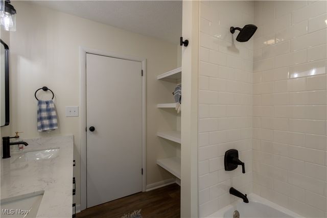 12966 Edison Street NE, Alliance, OH 44601