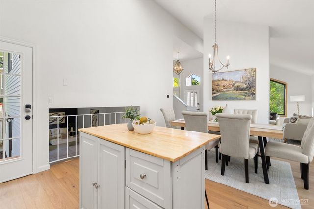 1116 NE 150th Court, Shoreline, WA 98155