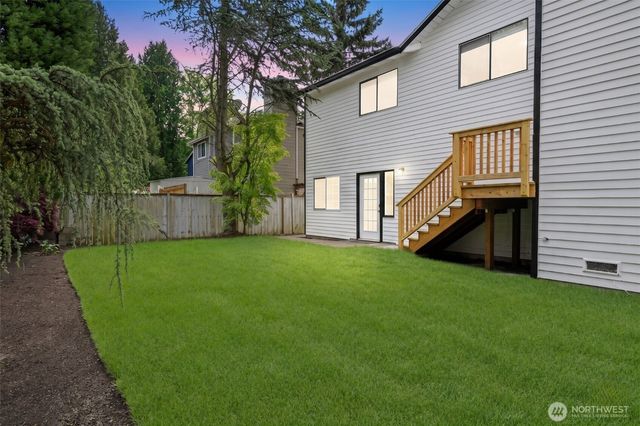 1116 NE 150th Court, Shoreline, WA 98155
