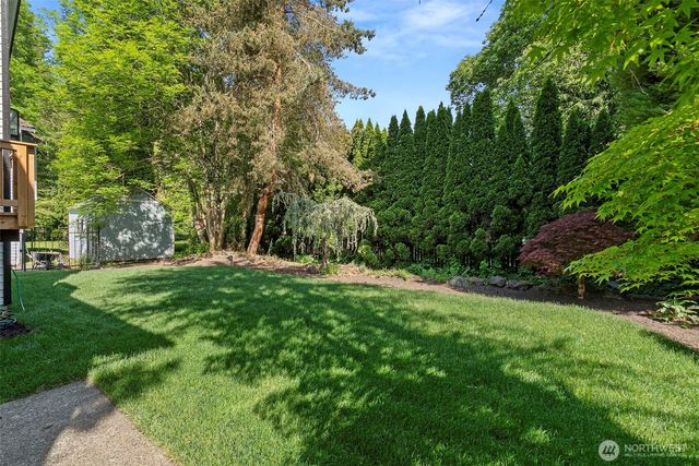 1116 NE 150th Court, Shoreline, WA 98155