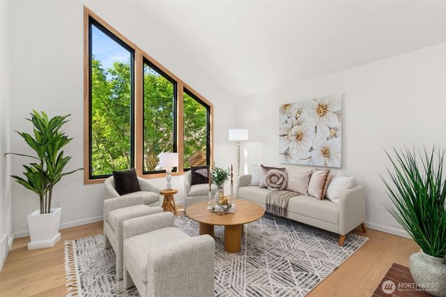 1116 NE 150th Court, Shoreline, WA 98155