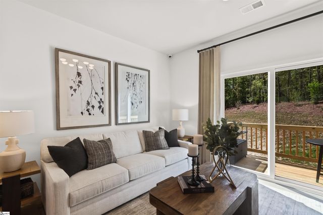 14 Broad River Way, Greenville, SC 29607