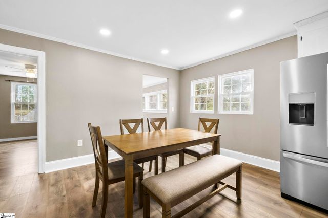 11601 Us 221, Woodruff, SC 29388