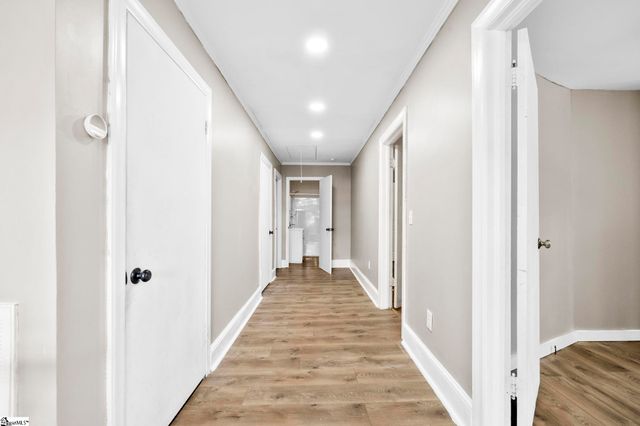 11601 Us 221, Woodruff, SC 29388