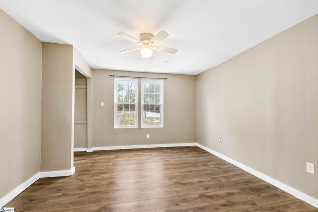 11601 Us 221, Woodruff, SC 29388