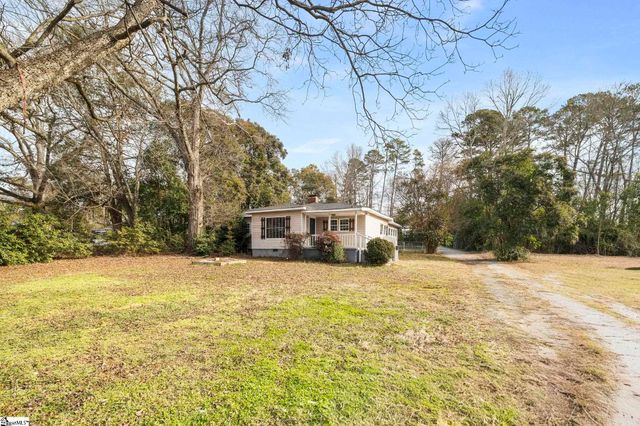 11601 Us 221, Woodruff, SC 29388