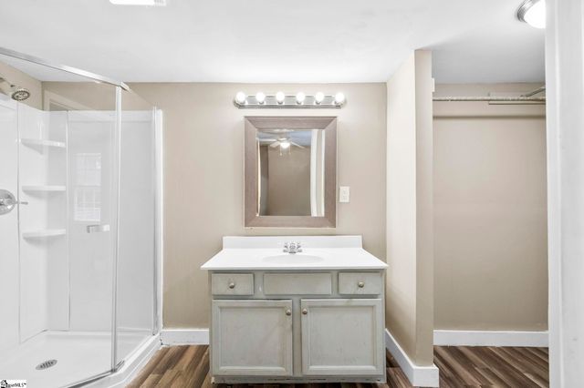 11601 Us 221, Woodruff, SC 29388