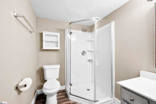 11601 Us 221, Woodruff, SC 29388