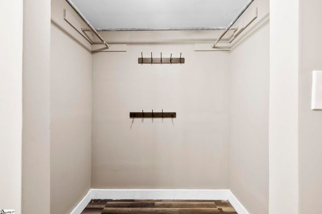 11601 Us 221, Woodruff, SC 29388