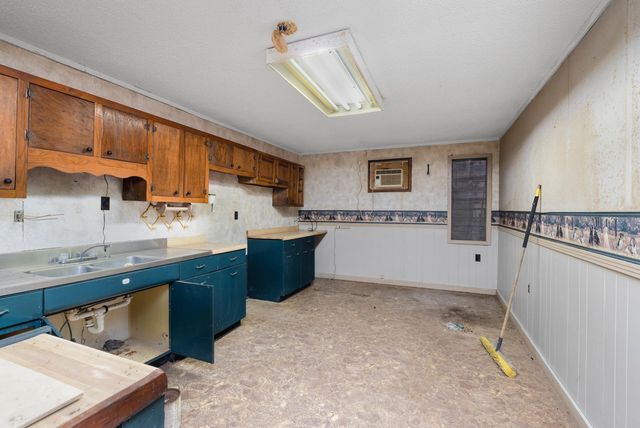 2930 INDIAN CREEK RD, Brighton, TN 38011