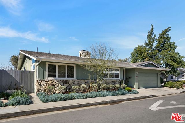 3823 Cody Road, Sherman Oaks, CA 91403