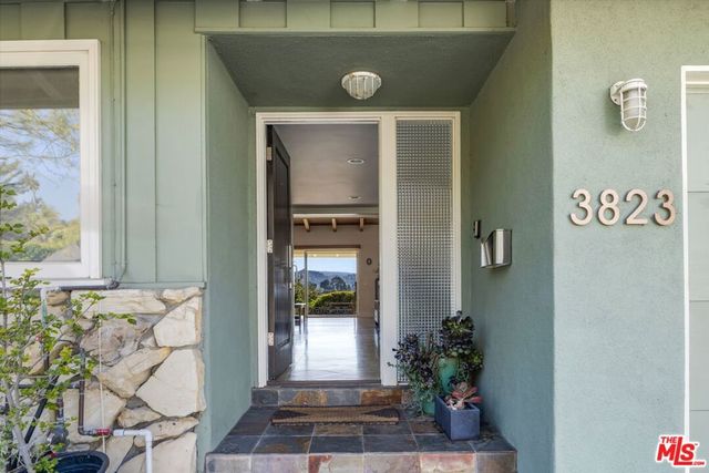 3823 Cody Road, Sherman Oaks, CA 91403