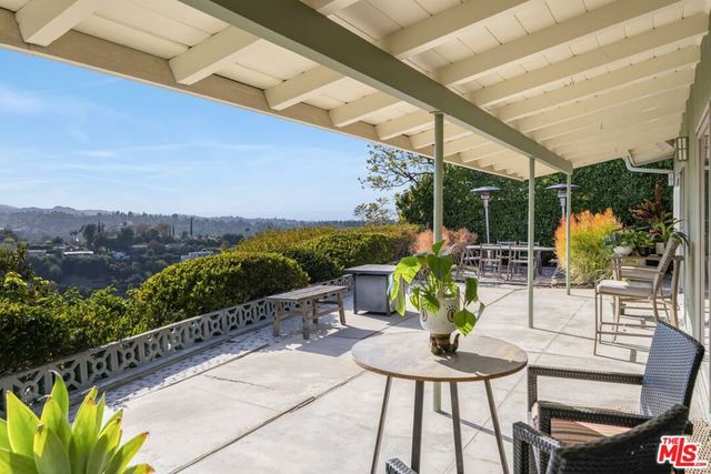3823 Cody Road, Sherman Oaks, CA 91403