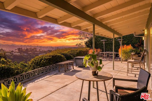 3823 Cody Road, Sherman Oaks, CA 91403