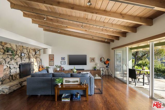 3823 Cody Road, Sherman Oaks, CA 91403
