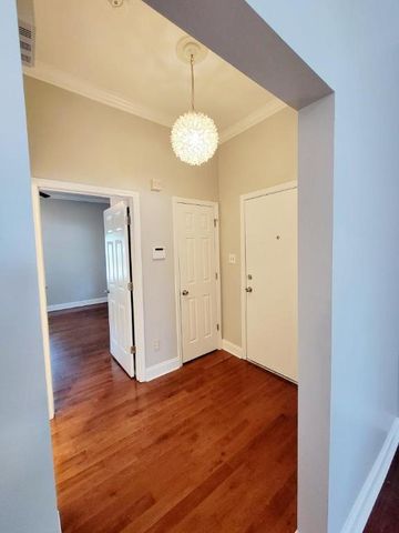 1102 Oakwood Avenue, Raleigh, NC 27601