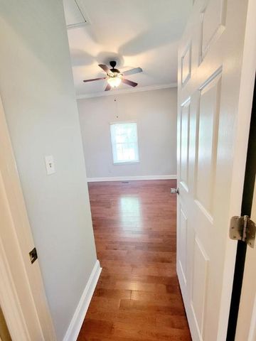 1102 Oakwood Avenue, Raleigh, NC 27601