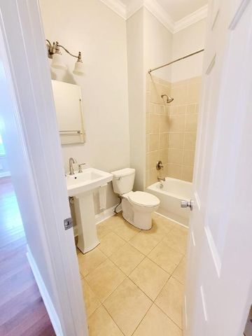 1102 Oakwood Avenue, Raleigh, NC 27601