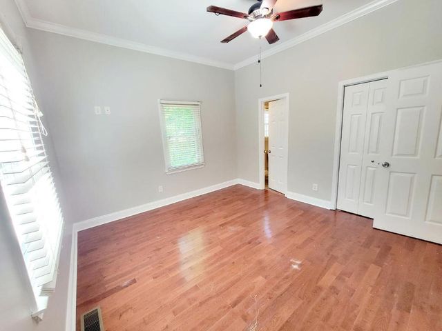 1102 Oakwood Avenue, Raleigh, NC 27601