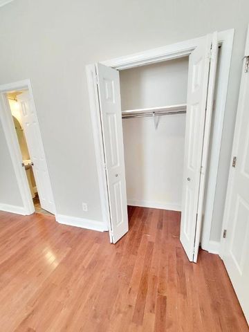 1102 Oakwood Avenue, Raleigh, NC 27601