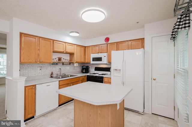 556 MACINTOSH CIR, Joppa, MD 21085