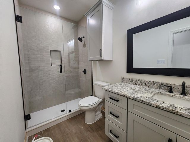 813 Golden Eagle CV, Salado, TX 76571