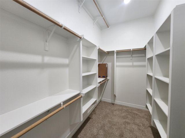 813 Golden Eagle CV, Salado, TX 76571