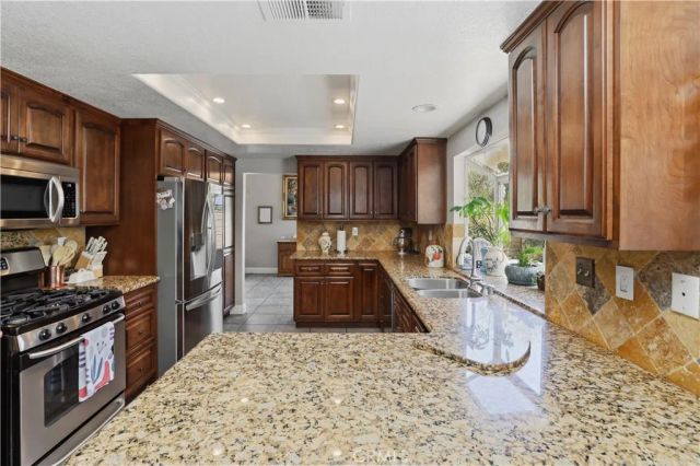 2251 Prescott, Corona, CA 92881