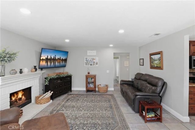 2251 Prescott, Corona, CA 92881