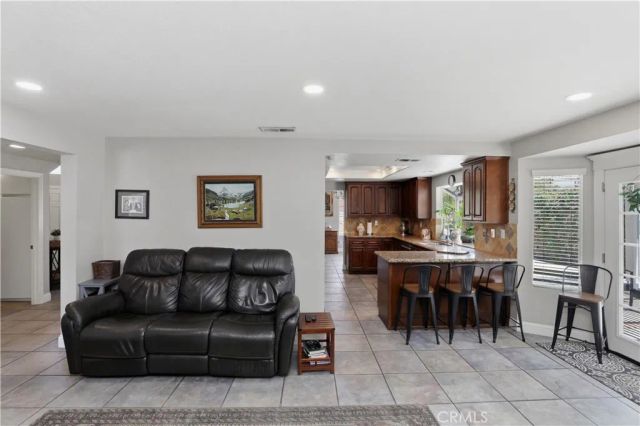 2251 Prescott, Corona, CA 92881