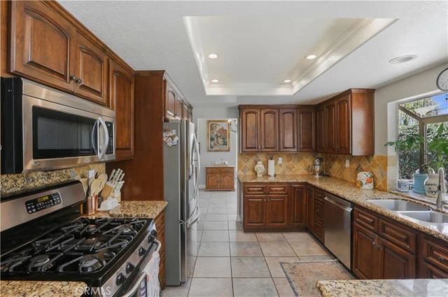 2251 Prescott, Corona, CA 92881