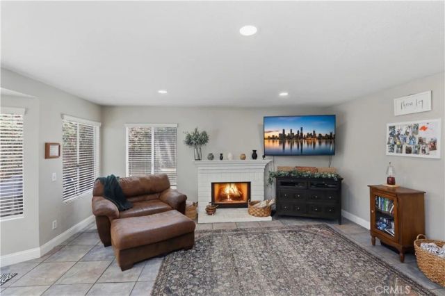 2251 Prescott, Corona, CA 92881