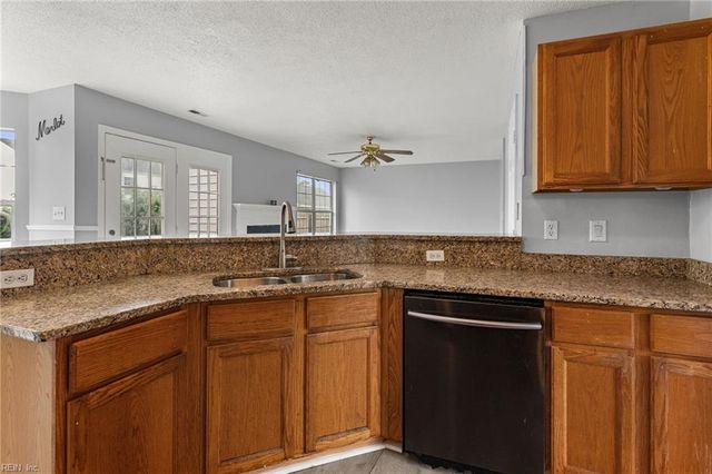 854 Wilderness WAY, Newport News, VA 23608