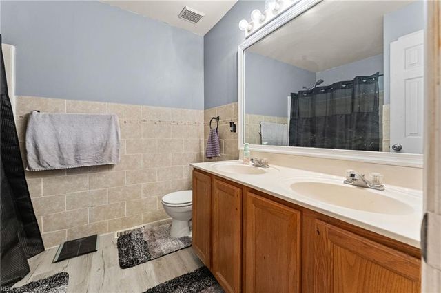 854 Wilderness WAY, Newport News, VA 23608
