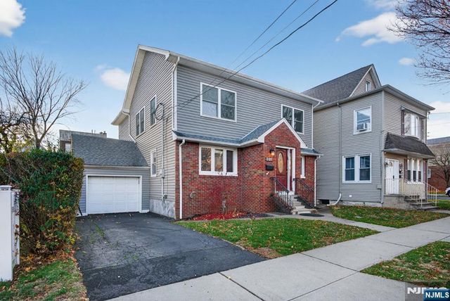 301 South Parkway, Clifton, NJ 07014