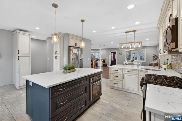 301 South Parkway, Clifton, NJ 07014