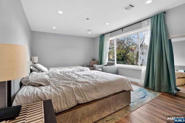 301 South Parkway, Clifton, NJ 07014