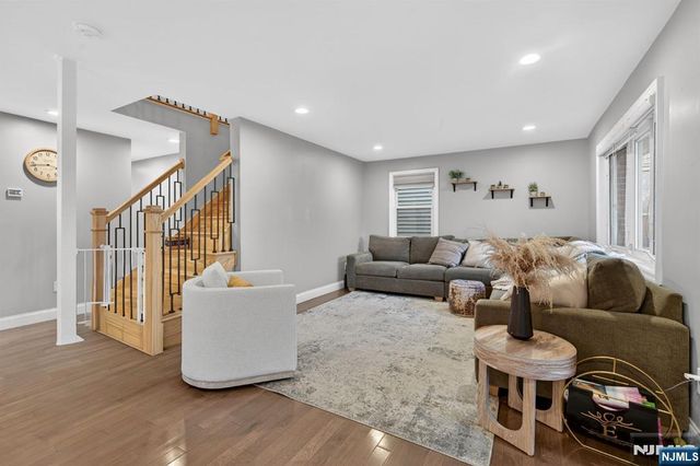 301 South Parkway, Clifton, NJ 07014