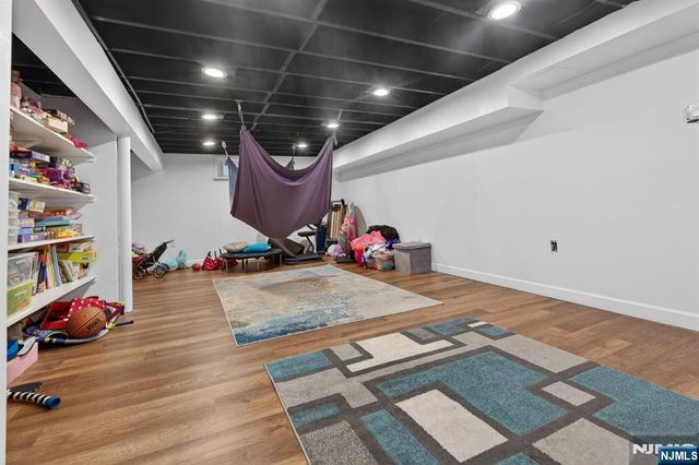 301 South Parkway, Clifton, NJ 07014