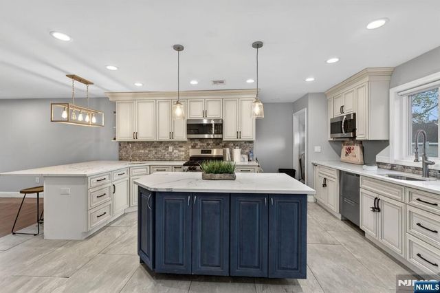 301 South Parkway, Clifton, NJ 07014