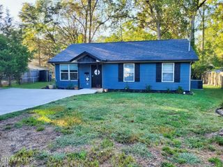 121 Goucher Circle, Oak Ridge, TN 37830