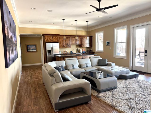 1000 STAGG RUN TRAIL, Indian Springs Village, AL 35124