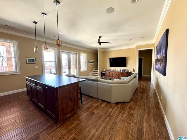 1000 STAGG RUN TRAIL, Indian Springs Village, AL 35124