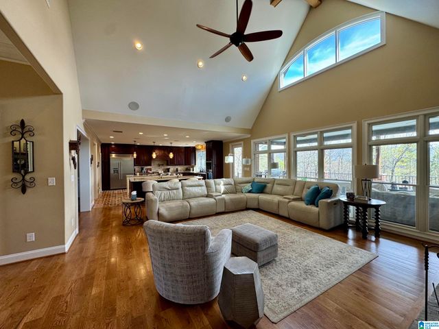 1000 STAGG RUN TRAIL, Indian Springs Village, AL 35124