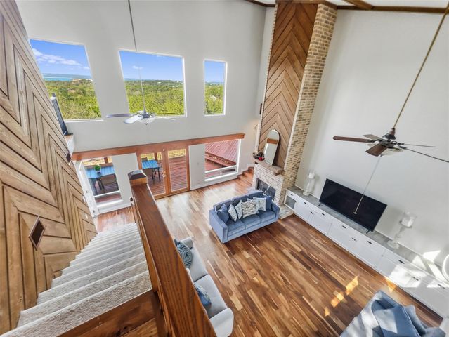 798 Fawn TRL, Canyon Lake, TX 78133