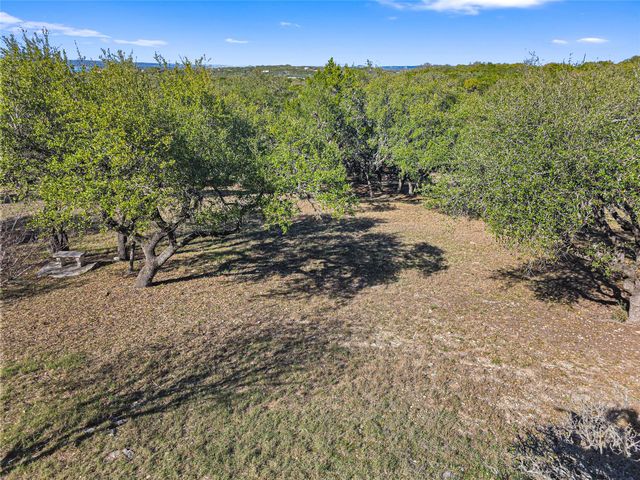 798 Fawn TRL, Canyon Lake, TX 78133