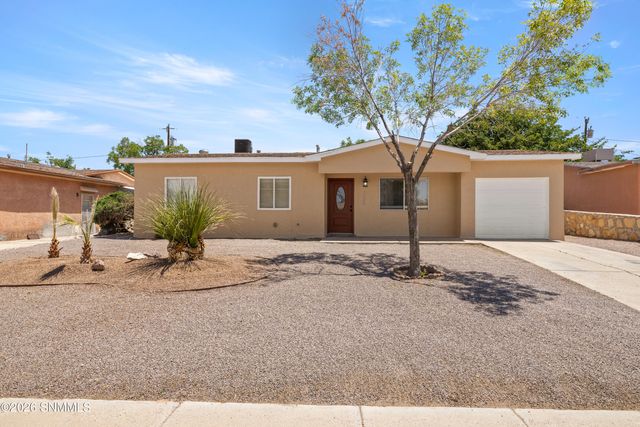 1324 Eugene Drive, Las Cruces, NM 88001