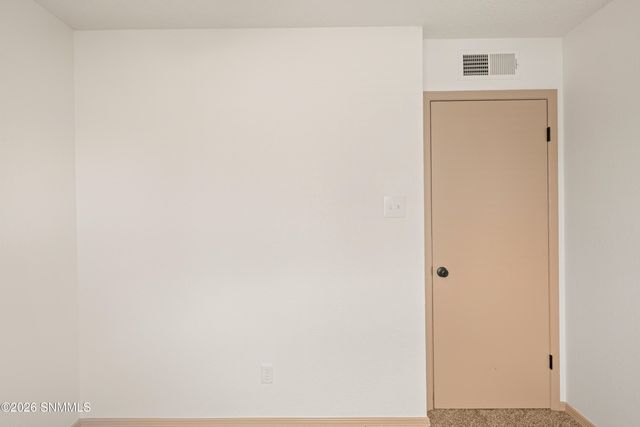 1324 Eugene Drive, Las Cruces, NM 88001