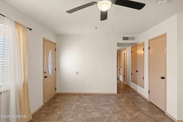 1324 Eugene Drive, Las Cruces, NM 88001